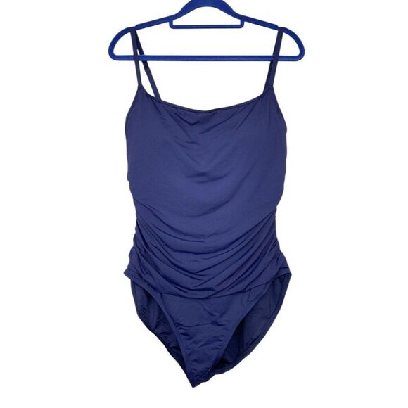 LA BLANCA Island Goddess Ruched Lingerie Swimsuit NWT - Picture 3 of 6